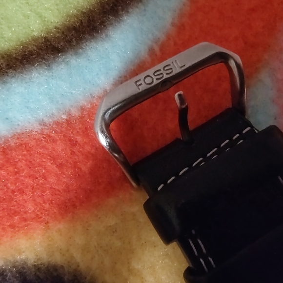 Ladies Fossil Black and Silver Watch with Textured Leather Strap - Picture 4 of 4